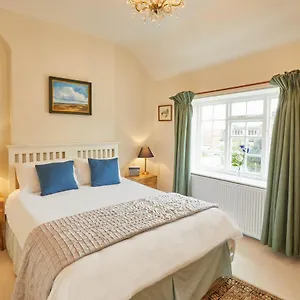 https://no-8-willowgate.yorkshirehotels.net